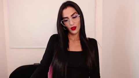 Snapshot of karlota_hank chatting on March 12, 2025, 5:57 am Karlis online show from March 12, 2025, 5:57 am