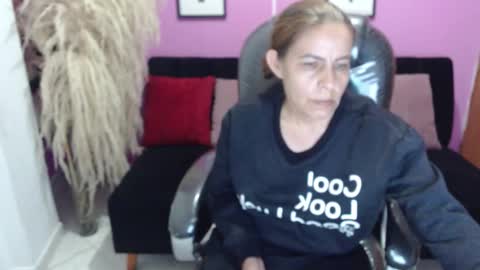 KARLYE online show from September 20, 2025, 2:56 am