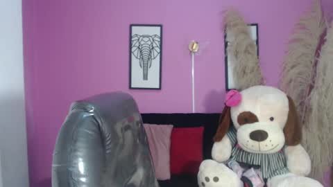 Snapshot of karlye_hot chatting on October 30, 2025, 2:02 am KARLYE online show from October 30, 2025, 2:02 am