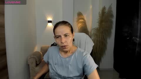 KARLYE online show from February 28, 2026, 1:17 am