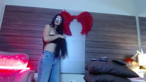 Snapshot of karol_yesenia chatting on October 21, 2025, 2:40 pm karol_yesenia online show from October 21, 2025, 2:40 pm
