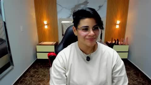 Karol and Luna online show from March 26, 2026, 8:25 pm