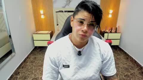 Karol and Luna online show from April 16, 2026, 7:36 pm