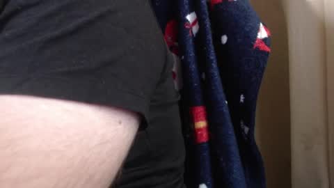 Snapshot of karolhorny96 chatting on September 21, 2025, 12:40 pm Karol online show from September 21, 2025, 12:40 pm