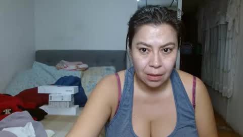 Snapshot of karolhot_x chatting on January 30, 2025, 5:09 am karol online show from January 30, 2025, 5:09 am