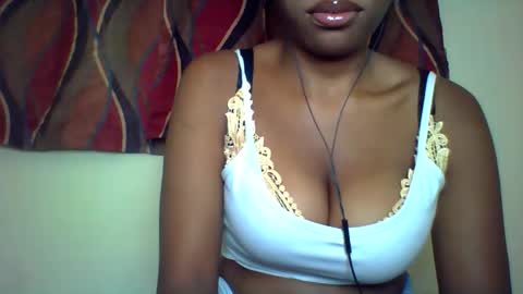karoliee online show from June 1, 2026, 7:32 am