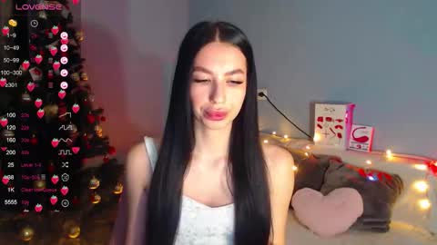 Snapshot of karolina_hottie_ chatting on January 14, 2026, 2:17 am Kira online show from January 14, 2026, 2:17 am