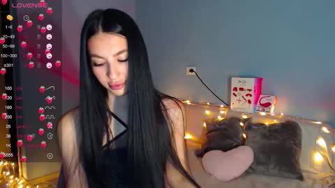 Snapshot of karolina_hottie_ chatting on February 22, 2026, 2:02 am Kira online show from February 22, 2026, 2:02 am