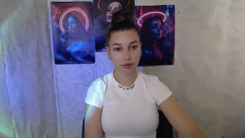 Snapshot of karolinamex_ chatting on October 17, 2025, 5:21 am Karolina online show from October 17, 2025, 5:21 am