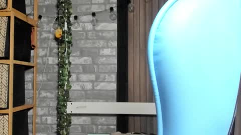 Snapshot of karoline121 chatting on September 21, 2025, 7:48 pm karoline121 online show from September 21, 2025, 7:48 pm