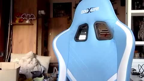 karoline121 online show from March 11, 2026, 3:29 pm