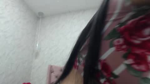 Snapshot of karolineburnx chatting on February 4, 2026, 2:39 am Isa online show from February 4, 2026, 2:39 am