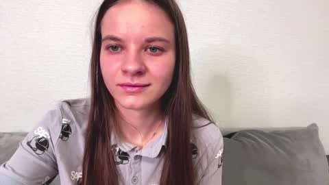 Lia online show from March 20, 2026, 4:12 pm