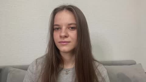 Lia online show from April 2, 2026, 4:15 pm