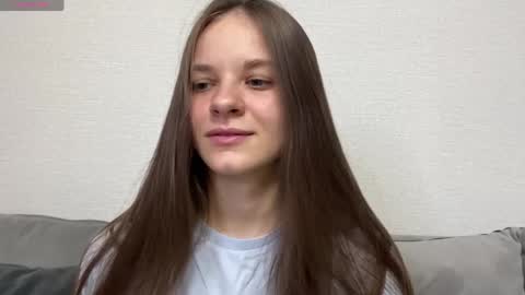 Lia online show from May 16, 2026, 4:06 pm