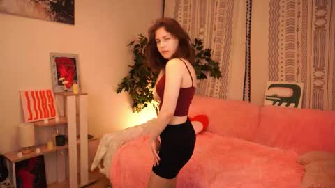 Snapshot of karylschoening chatting on November 21, 2025, 7:51 am Sky online show from November 21, 2025, 7:51 am