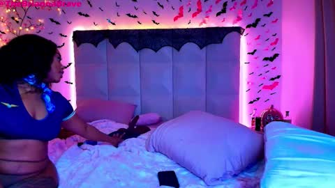 Snapshot of kat2025 chatting on October 16, 2025, 4:02 am BriannaBrave online show from October 16, 2025, 4:02 am