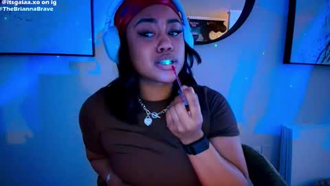 Snapshot of kat2025 chatting on February 21, 2026, 7:04 pm BriannaBrave online show from February 21, 2026, 7:04 pm