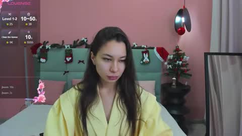 kat__cat online show from December 4, 2025, 8:34 am