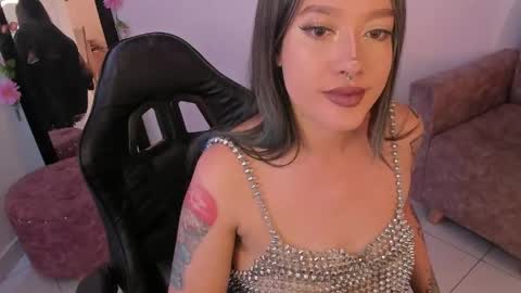 Alicia online show from April 18, 2026, 7:58 pm