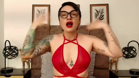 kat paradisse online show from September 16, 2025, 7:15 pm