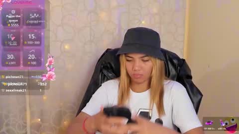 Snapshot of kata22sofia chatting on November 22, 2025, 6:29 pm kata22sofia online show from November 22, 2025, 6:29 pm