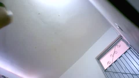 kata712248 online show from April 28, 2026, 12:43 pm