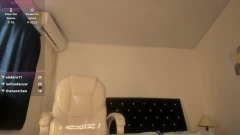 Snapshot of katalella_ds chatting on November 29, 2025, 12:52 pm kata online show from November 29, 2025, 12:52 pm