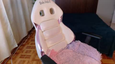 Snapshot of kataleya_29 chatting on September 21, 2025, 9:22 am kate online show from September 21, 2025, 9:22 am