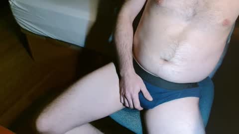 Snapshot of katana_01 chatting on December 2, 2025, 5:30 pm Peter online show from December 2, 2025, 5:30 pm