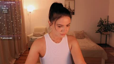 kate124680 online show from May 16, 2026, 10:08 pm