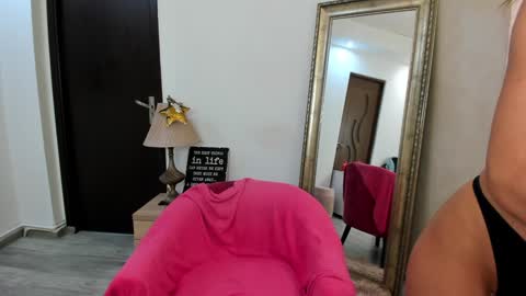 Kate online show from December 21, 2024, 1:36 am