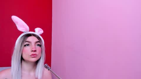 Kate  online show from March 6, 2026, 11:17 am