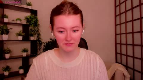 Snapshot of kate_cuddle chatting on May 21, 2026, 2:18 am Kate online show from May 21, 2026, 2:18 am