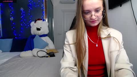 .Be kind and gentle with me and I will do my best for you.   online show from January 6, 2025, 12:57 pm