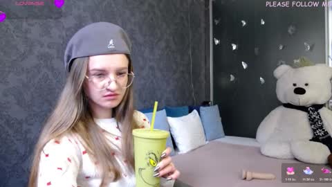 Snapshot of kate_jonson chatting on February 19, 2026, 7:37 am .Be kind and gentle with me and I will do my best for you. online show from February 19, 2026, 7:37 am