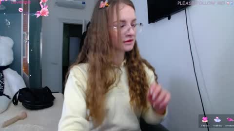 Snapshot of kate_jonson chatting on April 24, 2026, 6:49 am .Be kind and gentle with me and I will do my best for you. online show from April 24, 2026, 6:49 am