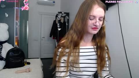 Snapshot of kate_jonson chatting on April 25, 2026, 6:49 am .Be kind and gentle with me and I will do my best for you. online show from April 25, 2026, 6:49 am