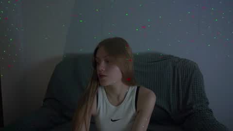 Kate online show from June 26, 2026, 1:04 pm
