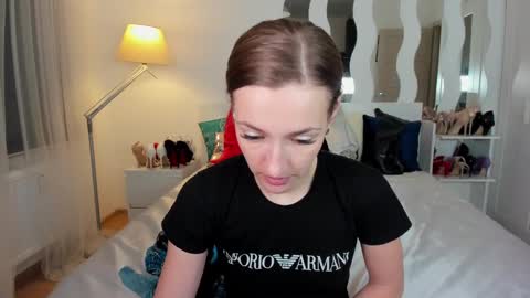 kate_redgar online show from February 2, 2025, 1:30 pm