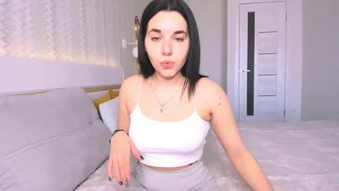 Snapshot of kate_ree_ chatting on February 17, 2025, 5:58 am KATE online show from February 17, 2025, 5:58 am