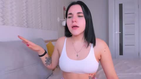 Snapshot of kate_ree_ chatting on March 8, 2025, 2:19 pm KATE online show from March 8, 2025, 2:19 pm