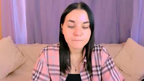 KATE online show from November 26, 2025, 6:36 am