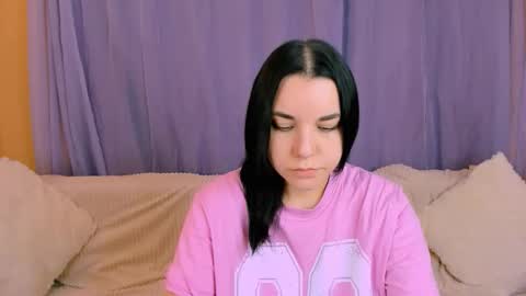 KATE online show from December 15, 2025, 5:55 am