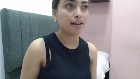 Kari online show from November 21, 2025, 1:32 pm