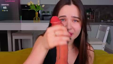 Snapshot of kateblow chatting on November 27, 2025, 3:58 pm Kate online show from November 27, 2025, 3:58 pm