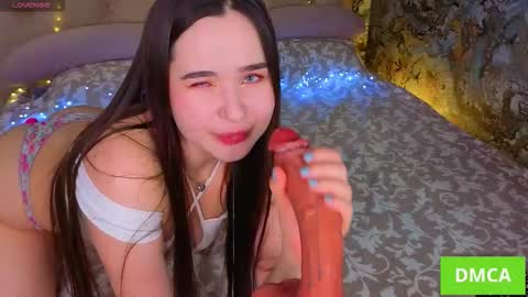 Snapshot of kateblow chatting on December 2, 2025, 4:35 pm Kate online show from December 2, 2025, 4:35 pm