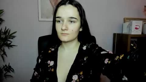 Snapshot of katedesire chatting on February 8, 2025, 7:48 am Kate online show from February 8, 2025, 7:48 am