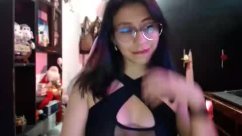 Snapshot of kateeen18 chatting on March 17, 2026, 2:38 am Kateeen18 online show from March 17, 2026, 2:38 am