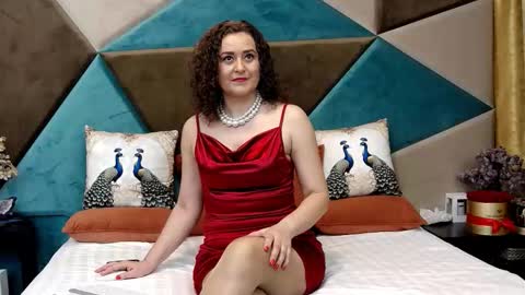 KateQueenston --  online show from February 7, 2026, 9:18 pm